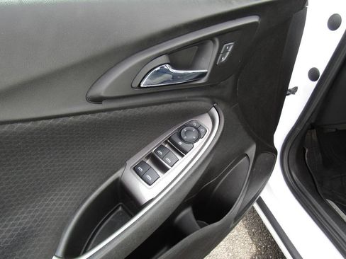 Used 2022 Chevrolet Malibu LS w/ LPO, Floor Liner Package image 20