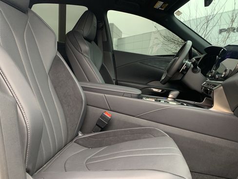 Certified 2025 Lexus RX 500h F Sport image 35