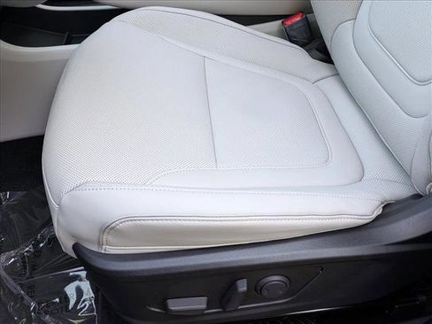 New 2026 Hyundai Tucson Limited image 4