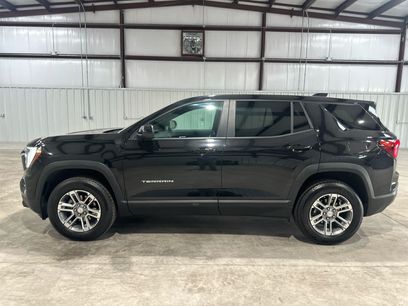Used 2026 GMC Terrain Elevation