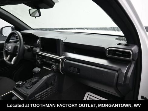 Used 2025 Toyota 4Runner SR5 image 10