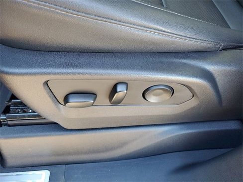 Used 2022 GMC Sierra 1500 SLT w/ SLT Premium Plus Package image 7