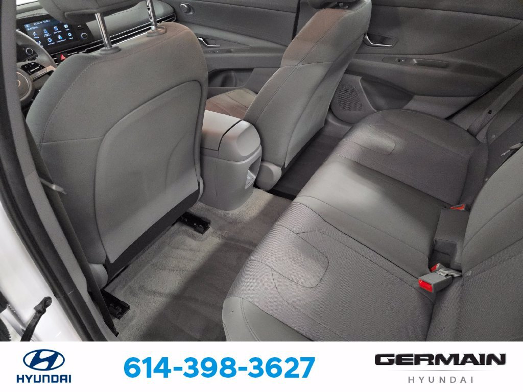 Certified 2026 Hyundai Elantra SE FWD image 20