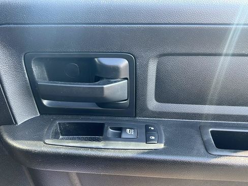 Used 2019 RAM 1500 Express w/ Wheel & Sound Group AWD/4WD image 11