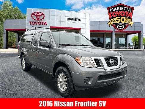 Used 2016 Nissan Frontier SV image 1