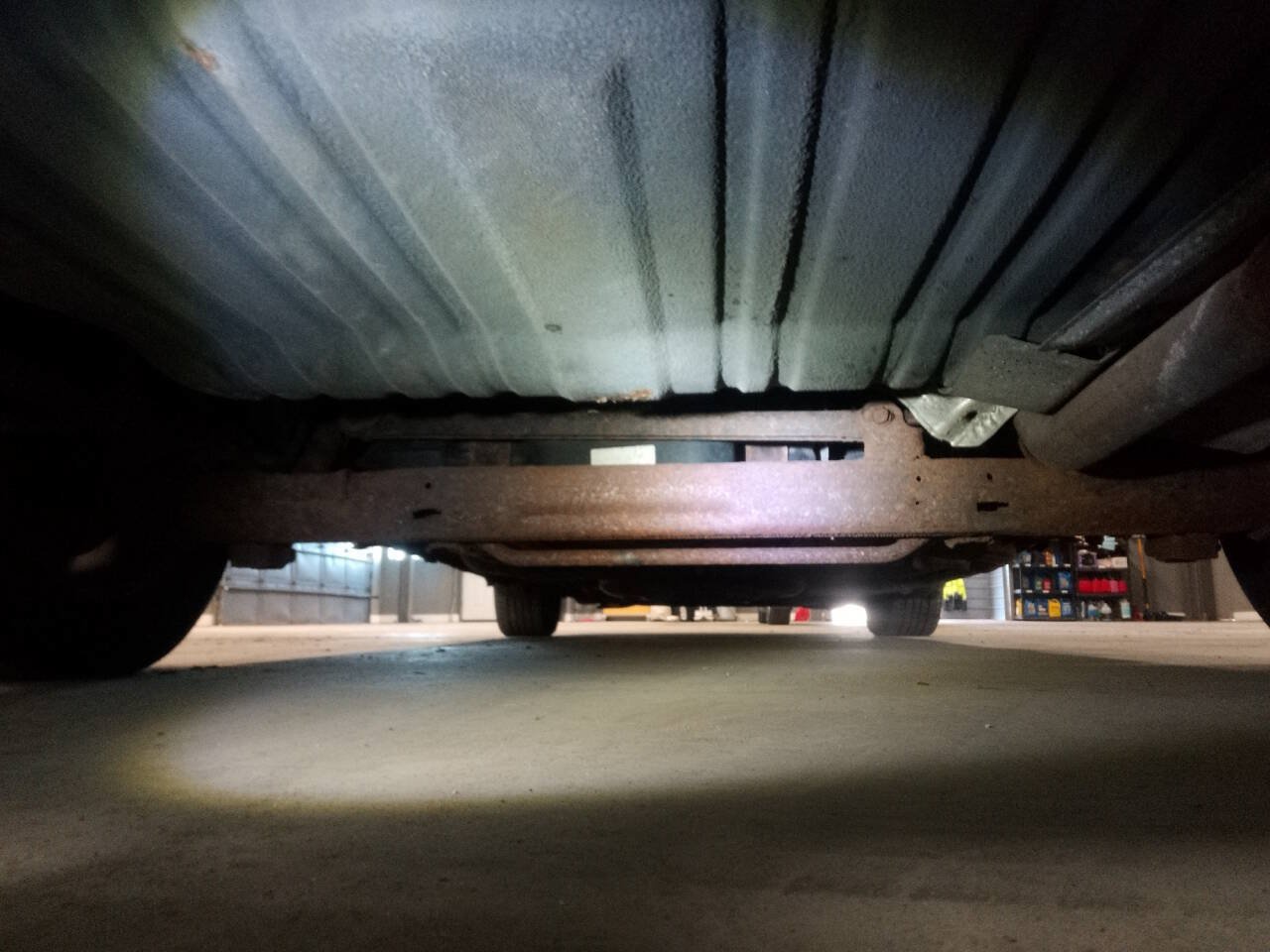 Used 2005 Dodge Grand Caravan SXT FWD image 16