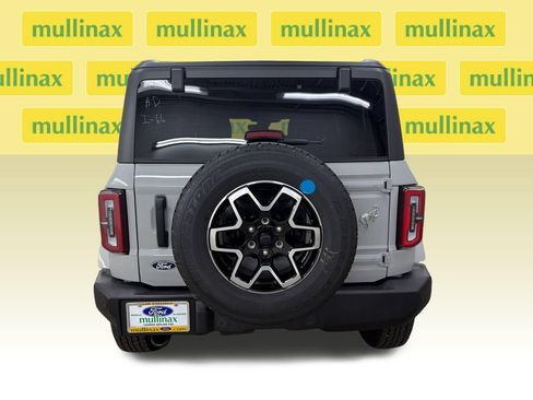 New 2026 Ford Bronco Outer Banks AWD/4WD image 7