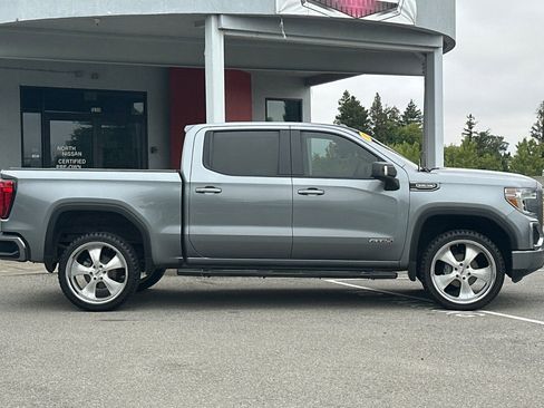 Used 2019 GMC Sierra 1500 AT4 w/ AT4 Premium Package image 3