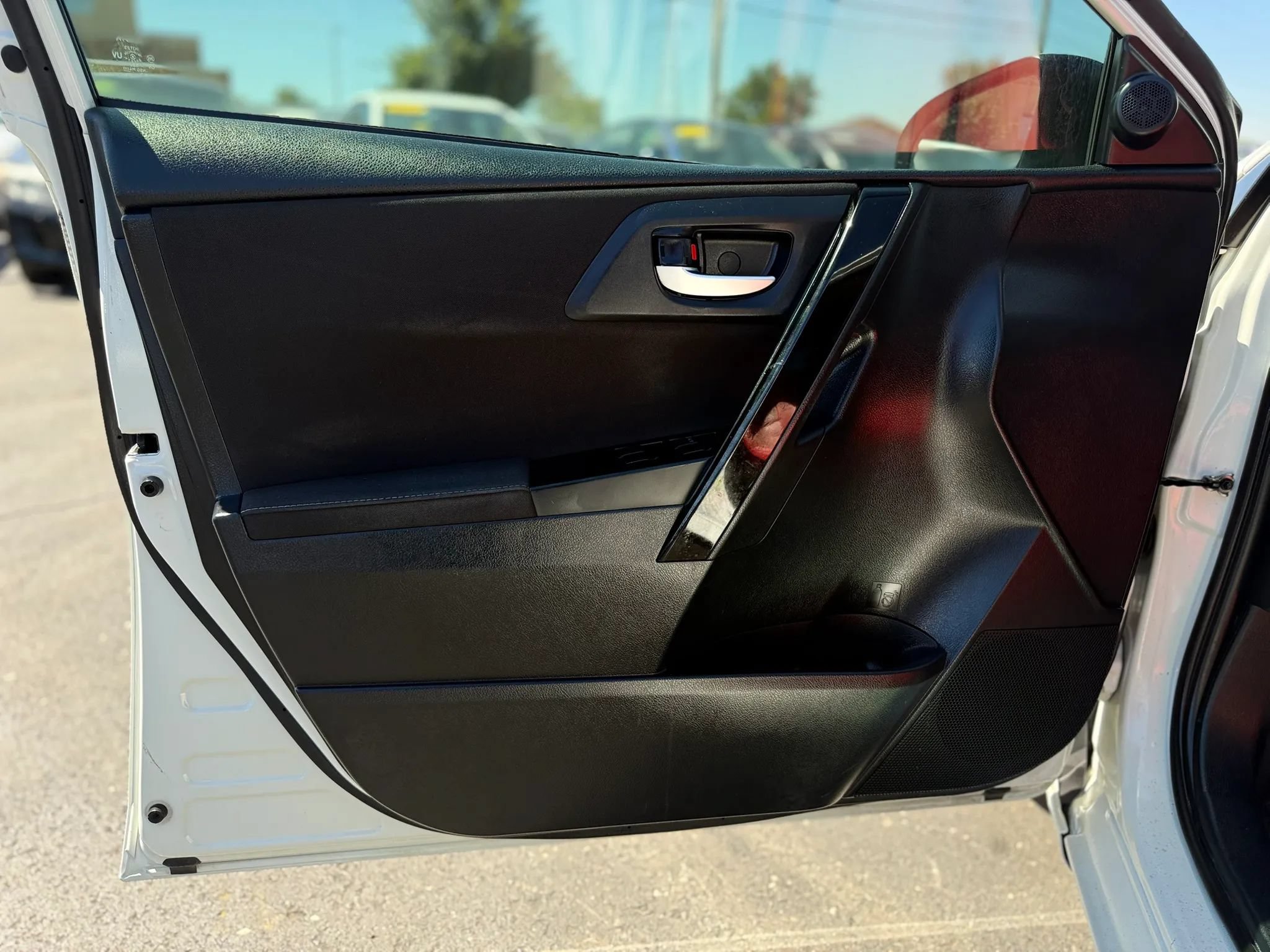 Used 2017 Toyota Corolla iM w/ Carpet Mat Package FWD image 25