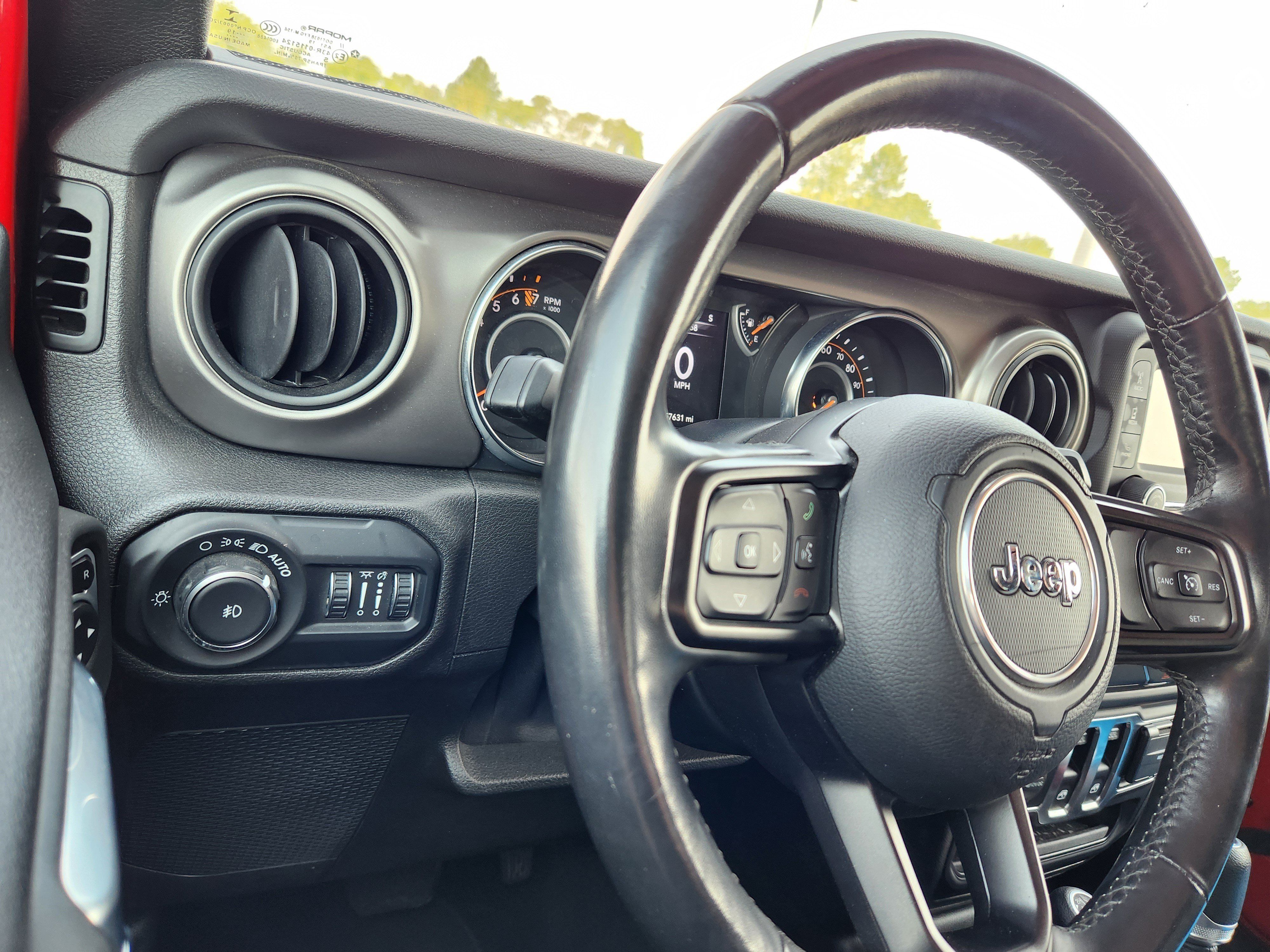 Used 2019 Jeep Wrangler Sport AWD/4WD image 24