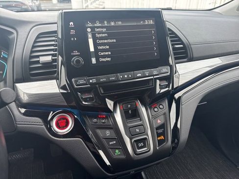 Used 2023 Honda Odyssey Elite image 24