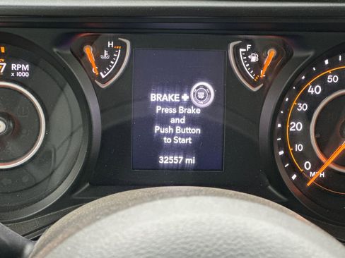 Used 2024 Jeep Wrangler Sport S image 24