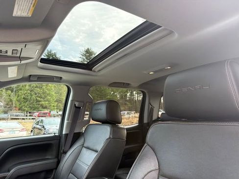 Used 2016 GMC Sierra 2500 Denali w/ Duramax Plus Package image 23