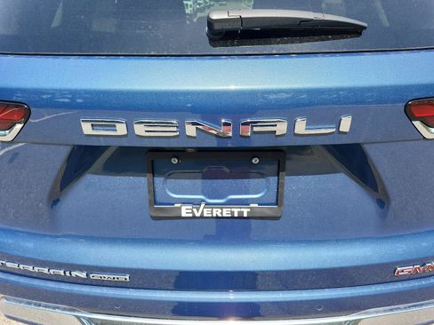 Used 2027 GMC Terrain Denali AWD/4WD image 5