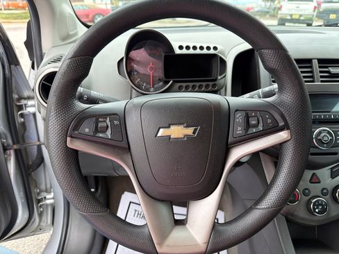 Used 2012 Chevrolet Sonic LT image 16