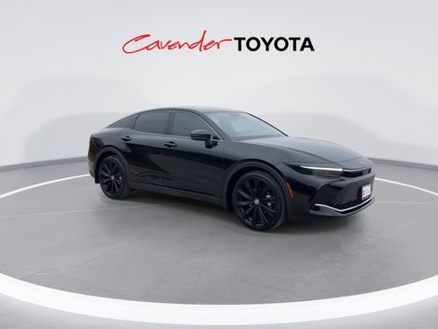 Certified 2026 Toyota Crown Nightshade image 2