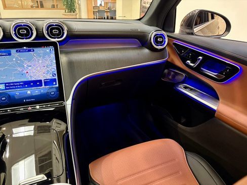New 2026 Mercedes-Benz GLC 300 image 12
