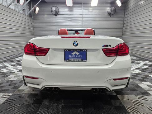 Used 2019 BMW M4 Convertible w/ Competition Package RWD image 8