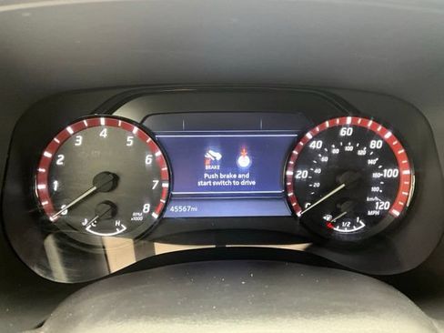 Used 2022 Nissan Frontier PRO-4X AWD/4WD image 8
