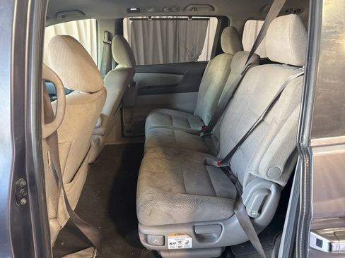 Used 2016 Honda Odyssey SE image 16