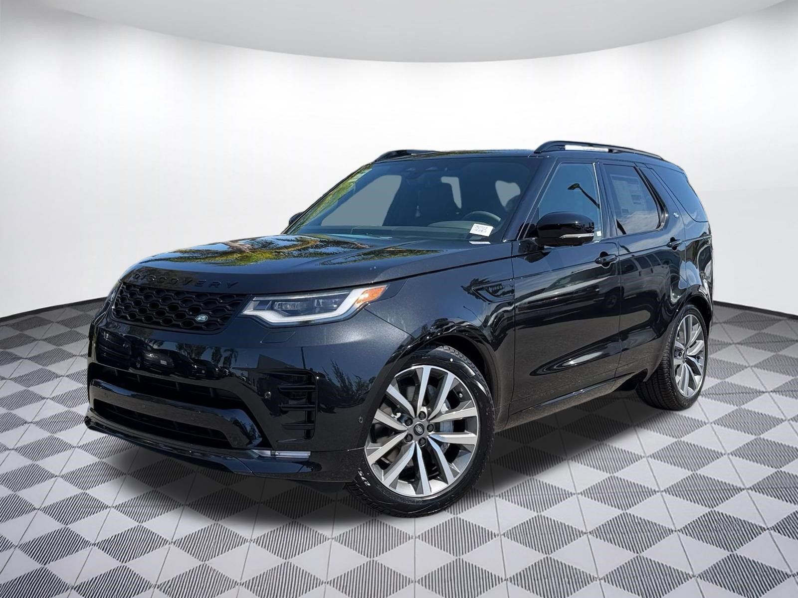 New 2026 Land Rover Discovery Dynamic SE AWD/4WD image 1