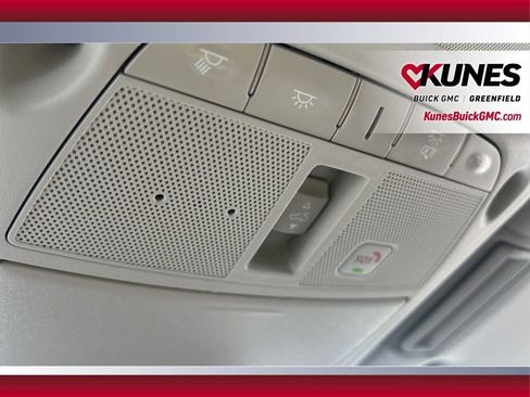 Used 2023 Nissan Armada SL image 15