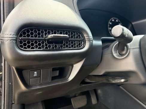 Certified 2023 Honda HR-V LX image 12