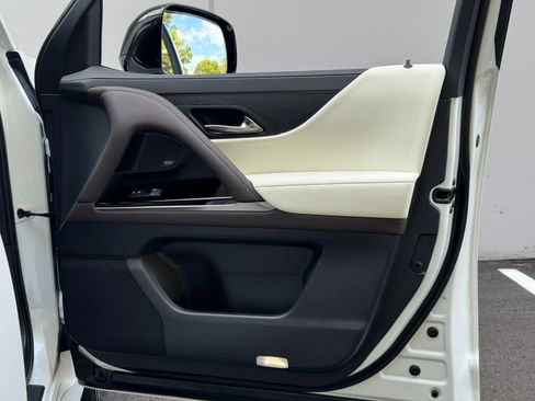 Used 2023 Lexus LX 600 Luxury w/ Appearance Package image 55