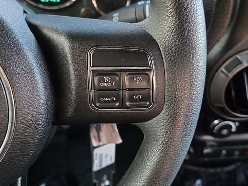 Used 2013 Jeep Wrangler Sport image 14