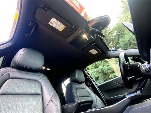 Used 2025 Chevrolet Equinox LT w/ Convenience Package II FWD image 22