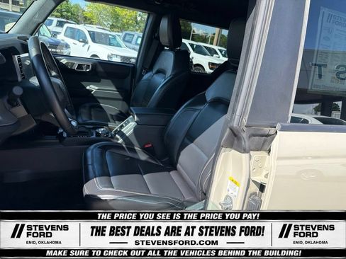 Used 2025 Ford Bronco Outer Banks AWD/4WD image 17