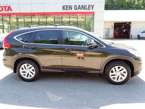 Used 2016 Honda CR-V EX image 2