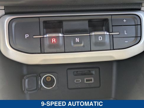 Used 2020 GMC Acadia SLT w/ Driver Alert Package II FWD image 35