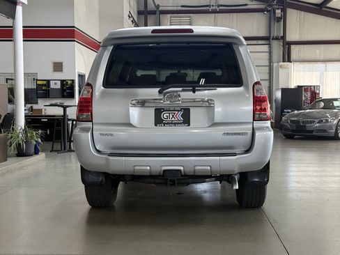 Used 2007 Toyota 4Runner SR5 image 7