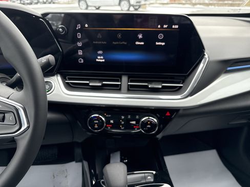 New 2026 Chevrolet Trax LT w/ Driver Confidence Package image 24