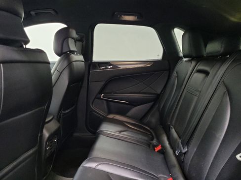 Used 2016 Lincoln MKC Premiere image 18