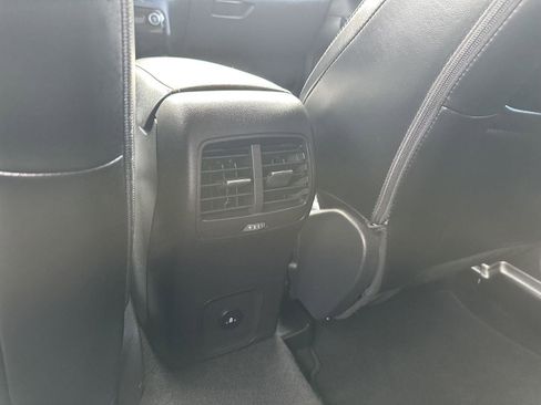 Used 2025 Ford Escape Platinum image 15