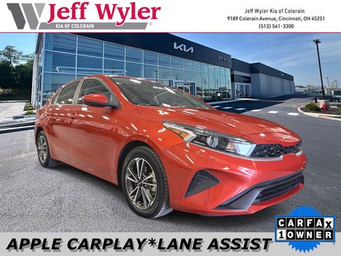 Certified 2022 Kia Forte LXS image 1