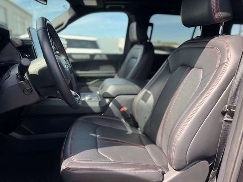Used 2024 Ford Expedition Max Limited image 19