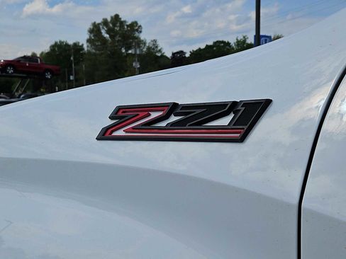 Used 2021 Chevrolet Silverado 1500 LT Trail Boss w/ Convenience Package II AWD/4WD image 13