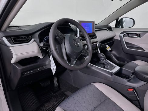 New 2025 Toyota RAV4 XLE image 9