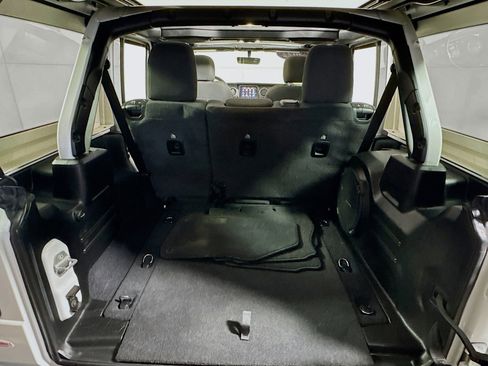 Used 2022 Jeep Wrangler Unlimited Sport w/ Sun And Sound Package image 27