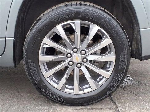 Used 2023 Chevrolet Traverse Premier w/ LPO, Floor Liner Package image 10