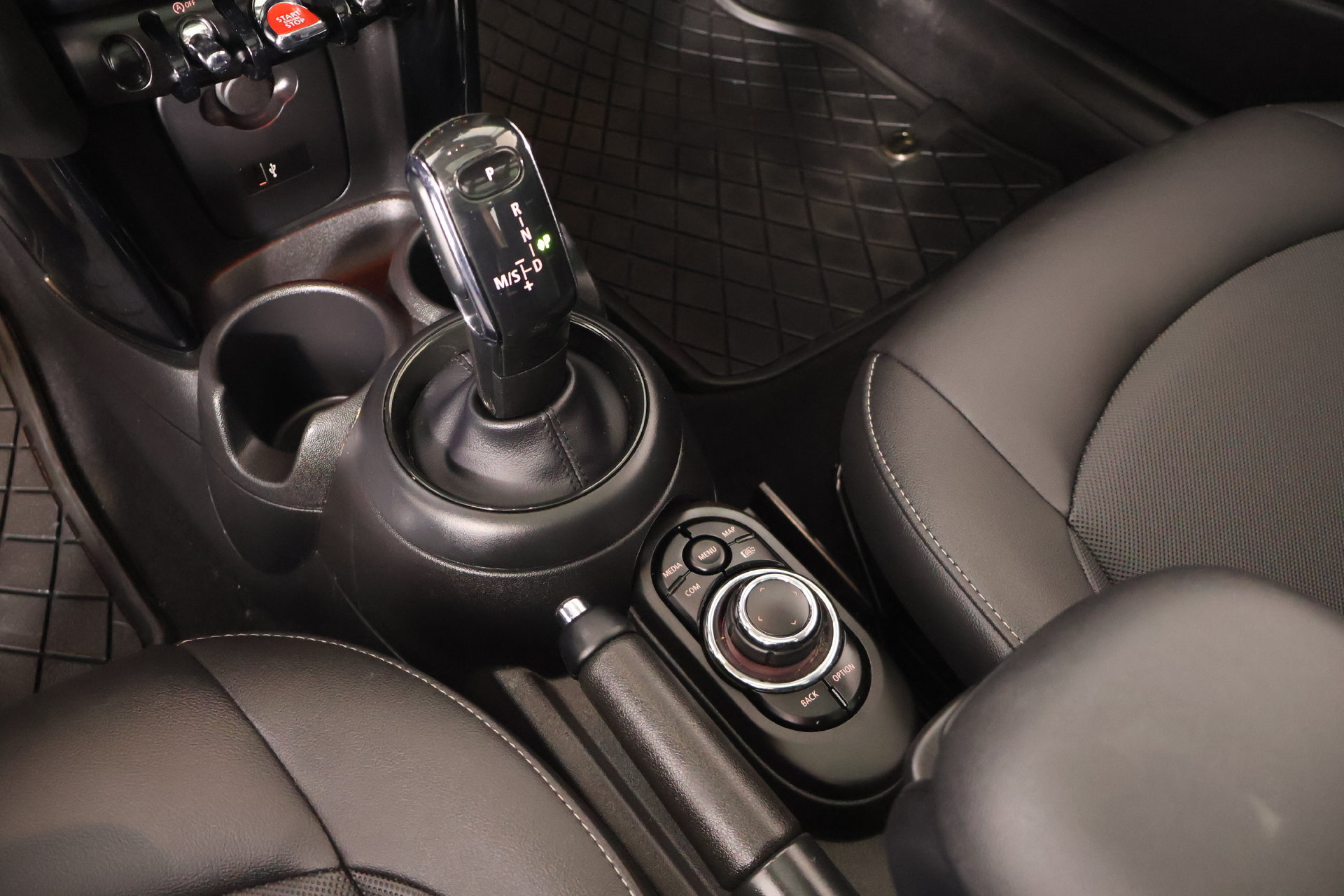 Certified 2023 MINI Cooper 2-Door Hardtop FWD image 8