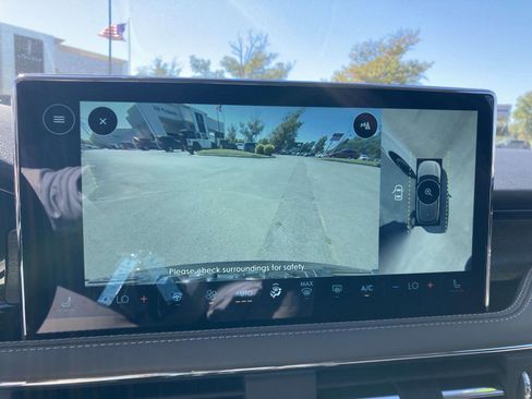 New 2026 Lincoln Corsair Premiere image 20