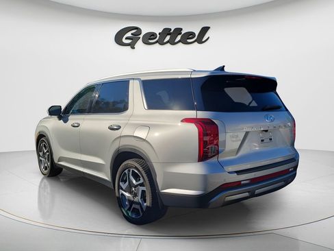 Used 2023 Hyundai Palisade SEL image 4