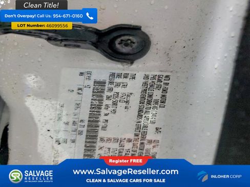 Used 2016 Ford C-MAX SEL w/ Equipment Group 302A image 16