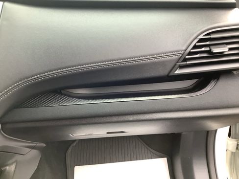 Certified 2025 Subaru Outback Premium image 43