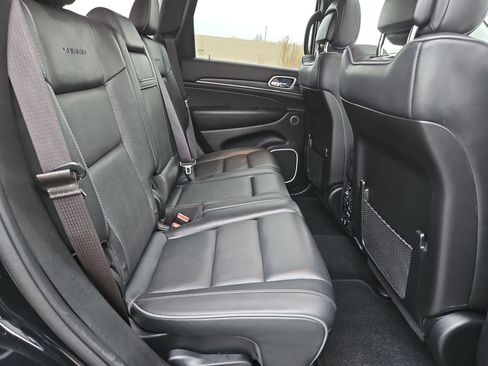 Used 2021 Jeep Grand Cherokee Summit AWD/4WD image 31