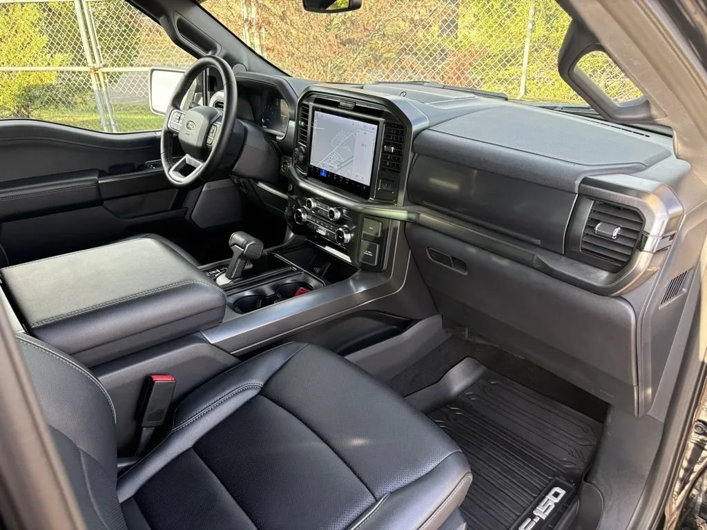 Used 2025 Ford F150 Lariat w/ Equipment Group 501A Mid AWD/4WD image 33